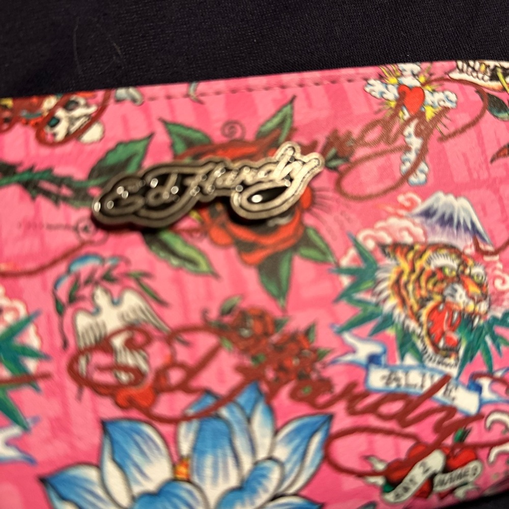 Ed Hardy Pink and Blue Floral Women's Wallet with Tiger - Picture 4 of 8
